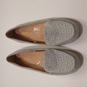 New Liz Clarborn